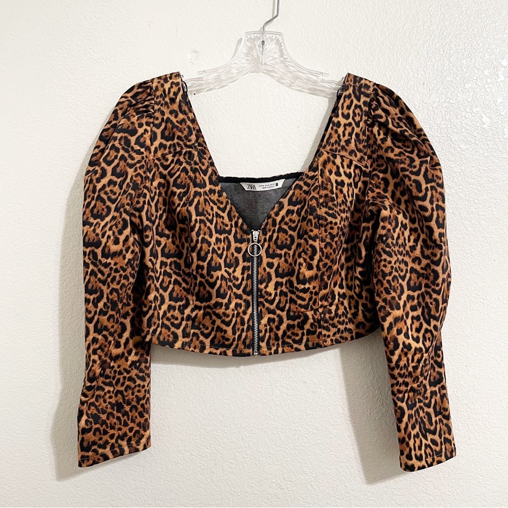 Zara Puff Sleeve Zipper Front Corset Crop Top in Leopard Print - Picture 3 of 8